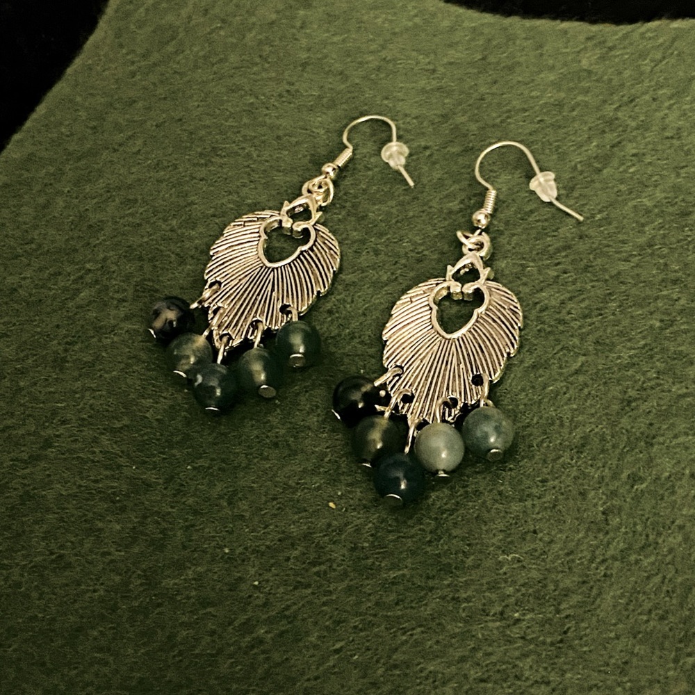 Women’s Green Leaf Beaded Tibetan Silver Earrings